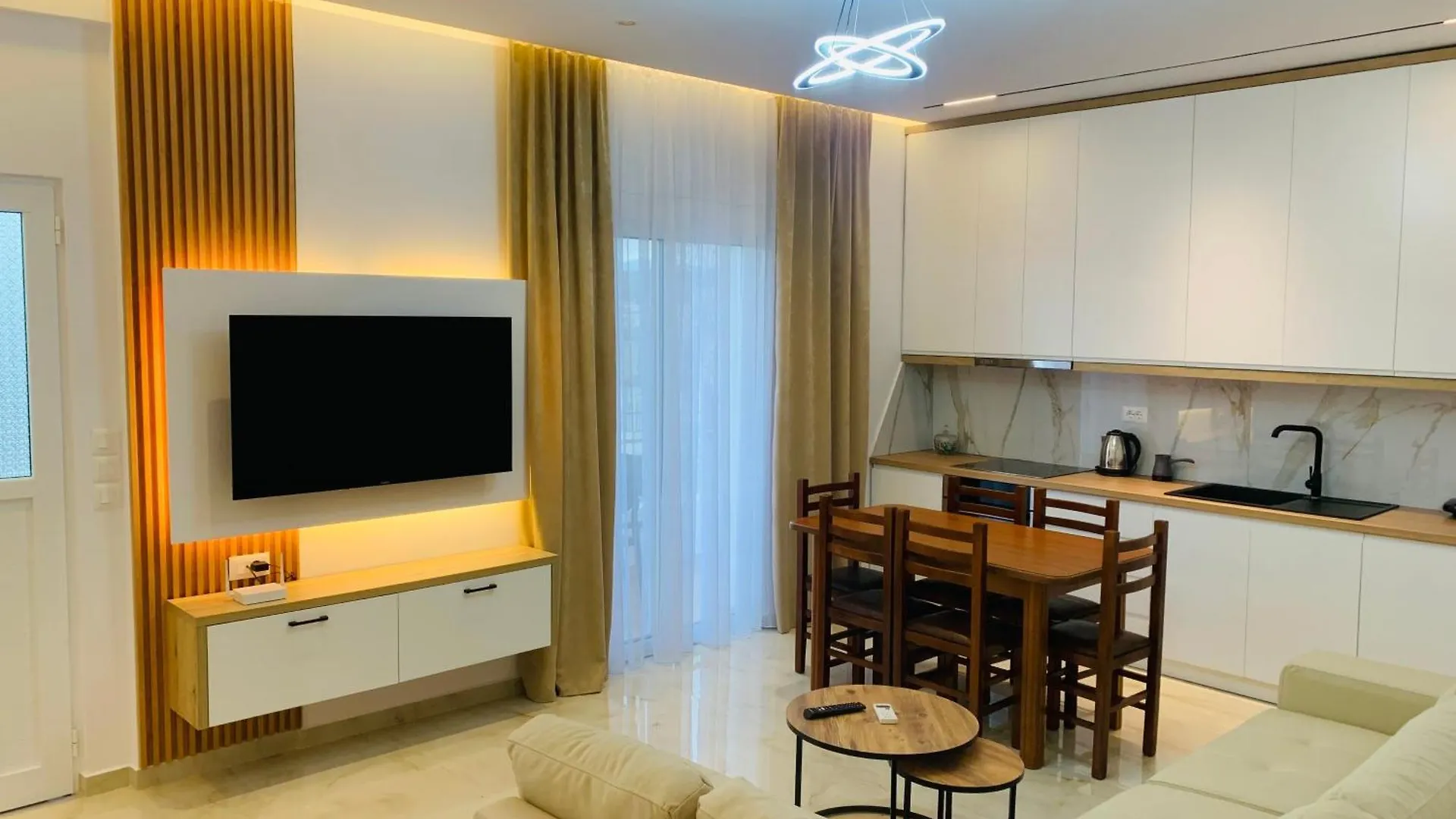 Vila Feimi Ksamil Albania